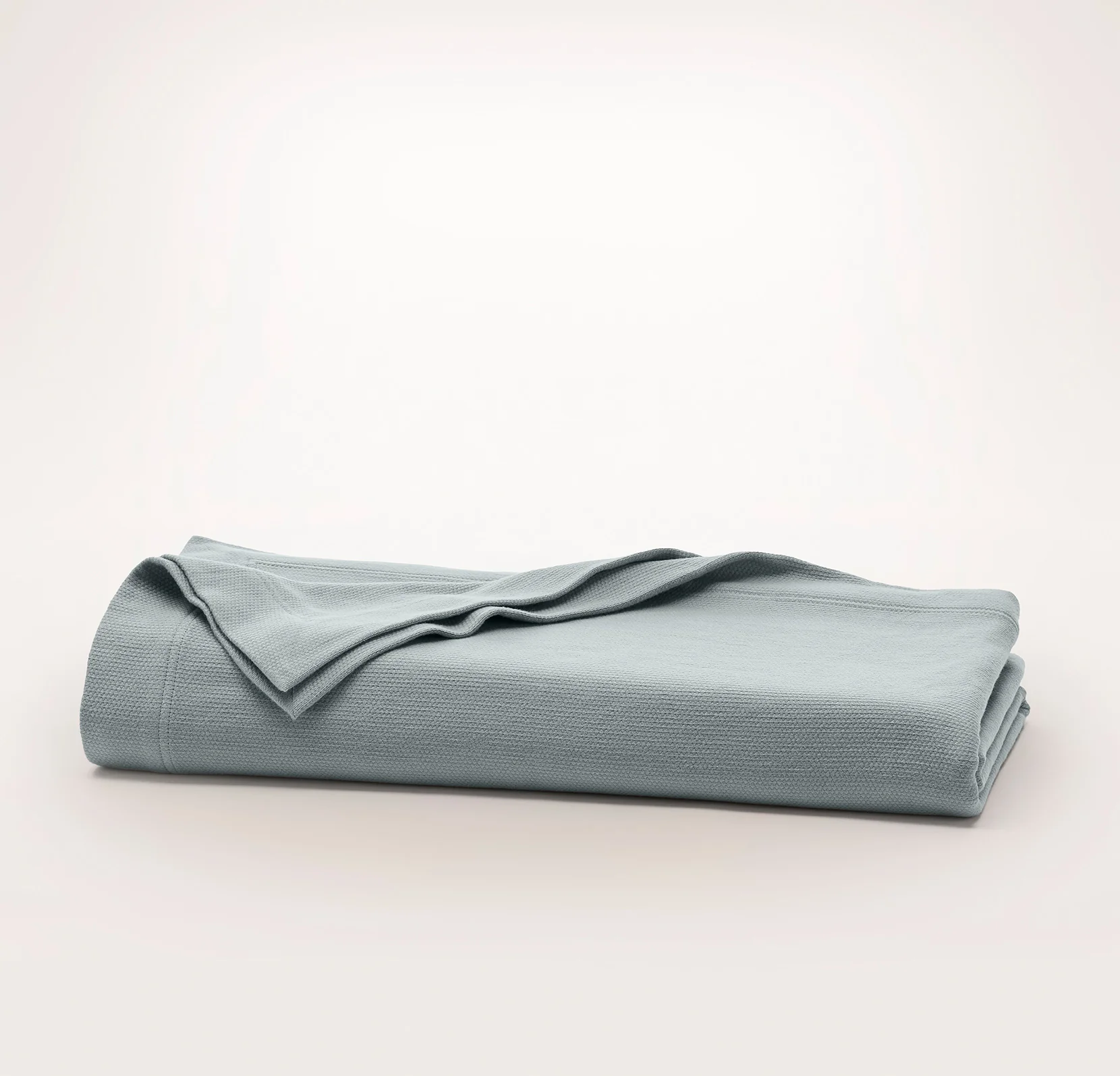 Essential Bed Blanket - Image 4